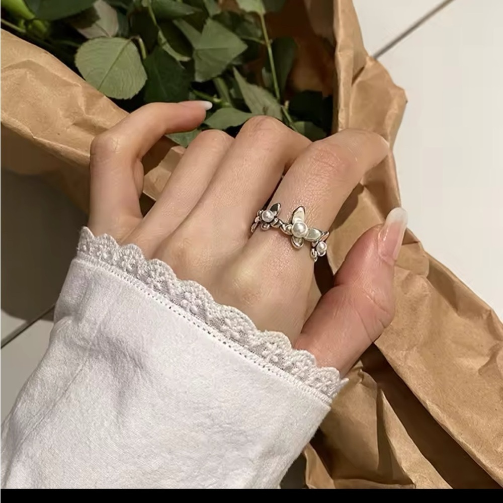 925 Sterling Silver Personality Flower Pearl Adjustable Ring